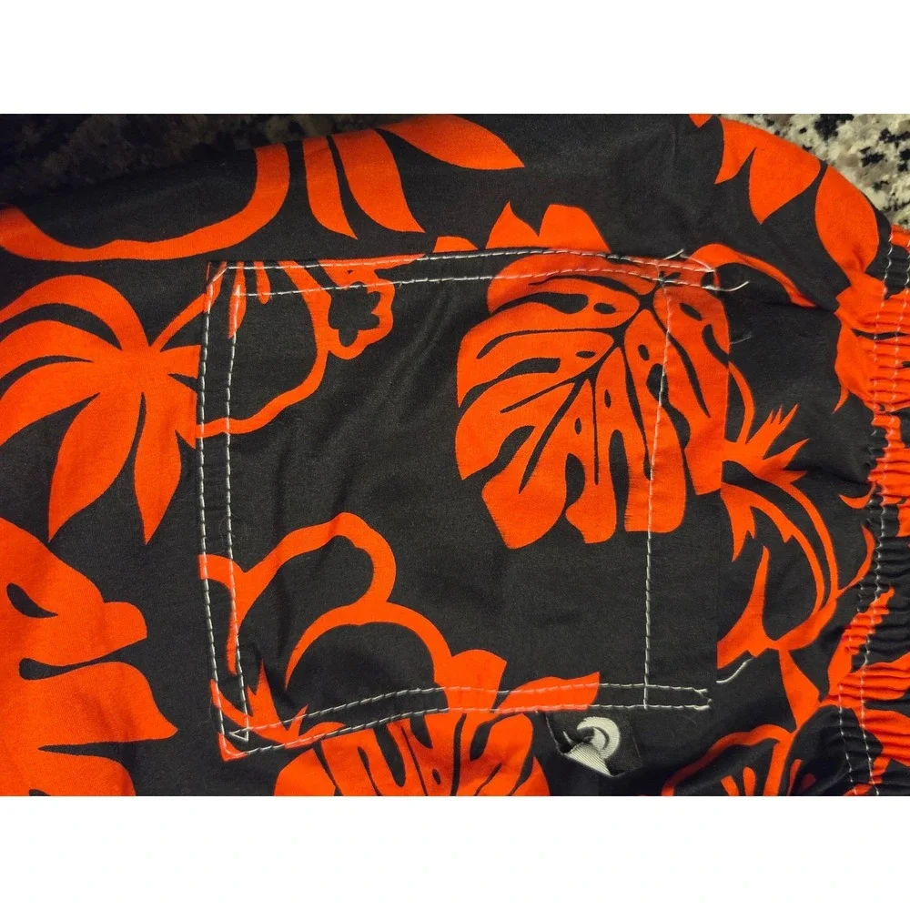 Banana Split USA Mens XL Swim Trunks Red Black Hibiscus Floral Mesh Board Shorts